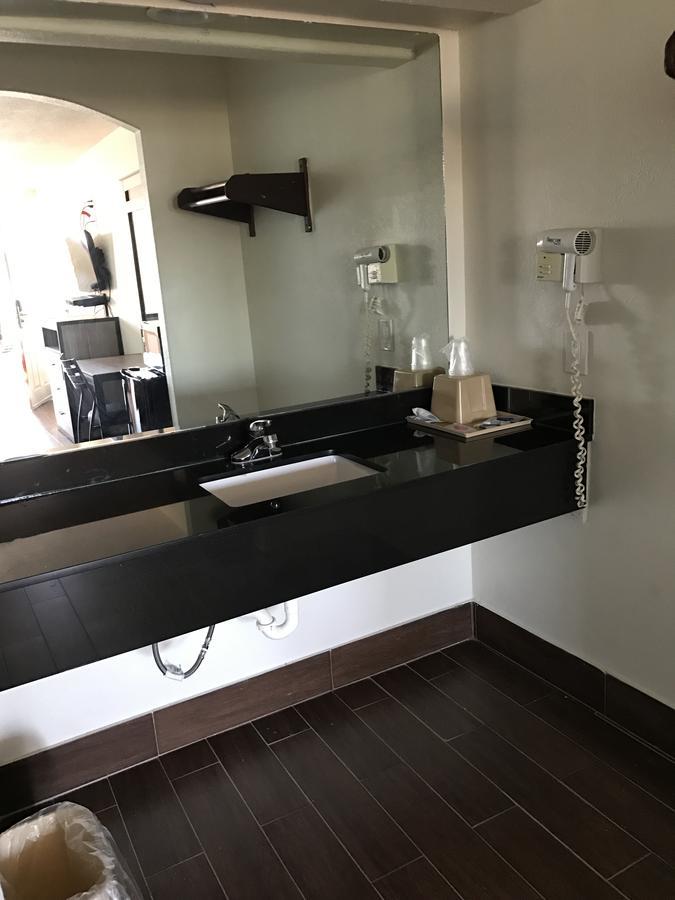 Moonlight Inn & Suites Jersey Village Eksteriør bilde